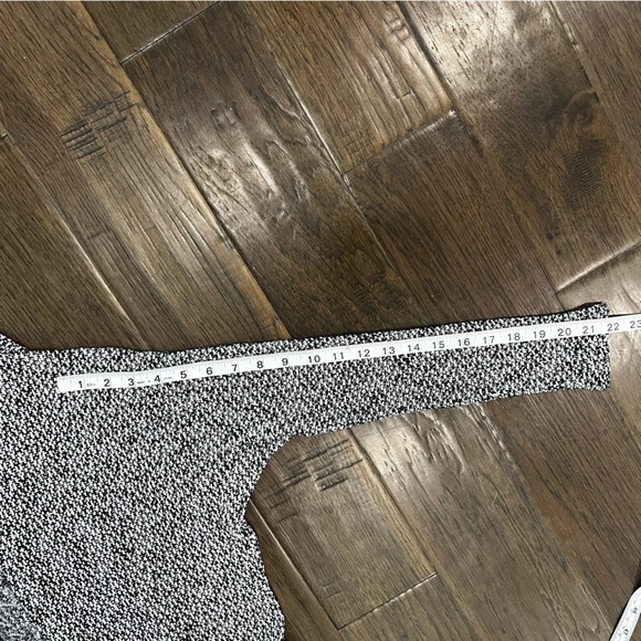 Jolie Cardigan - Picture 11 of 11